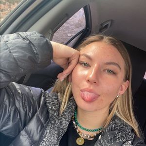 Meet your Posher, Kailee